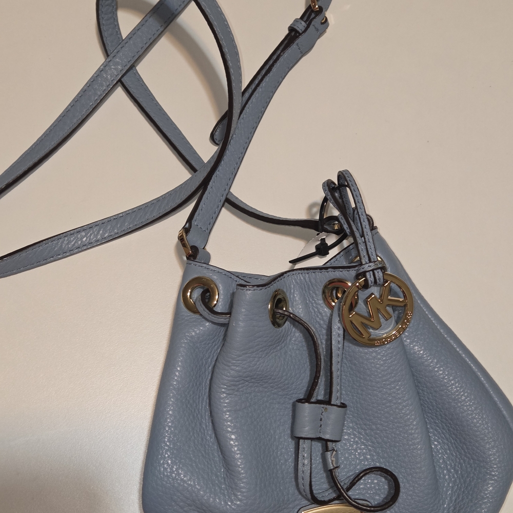 Michael Kors Light Blue Leather Bucket Bag - Picture 11 of 11